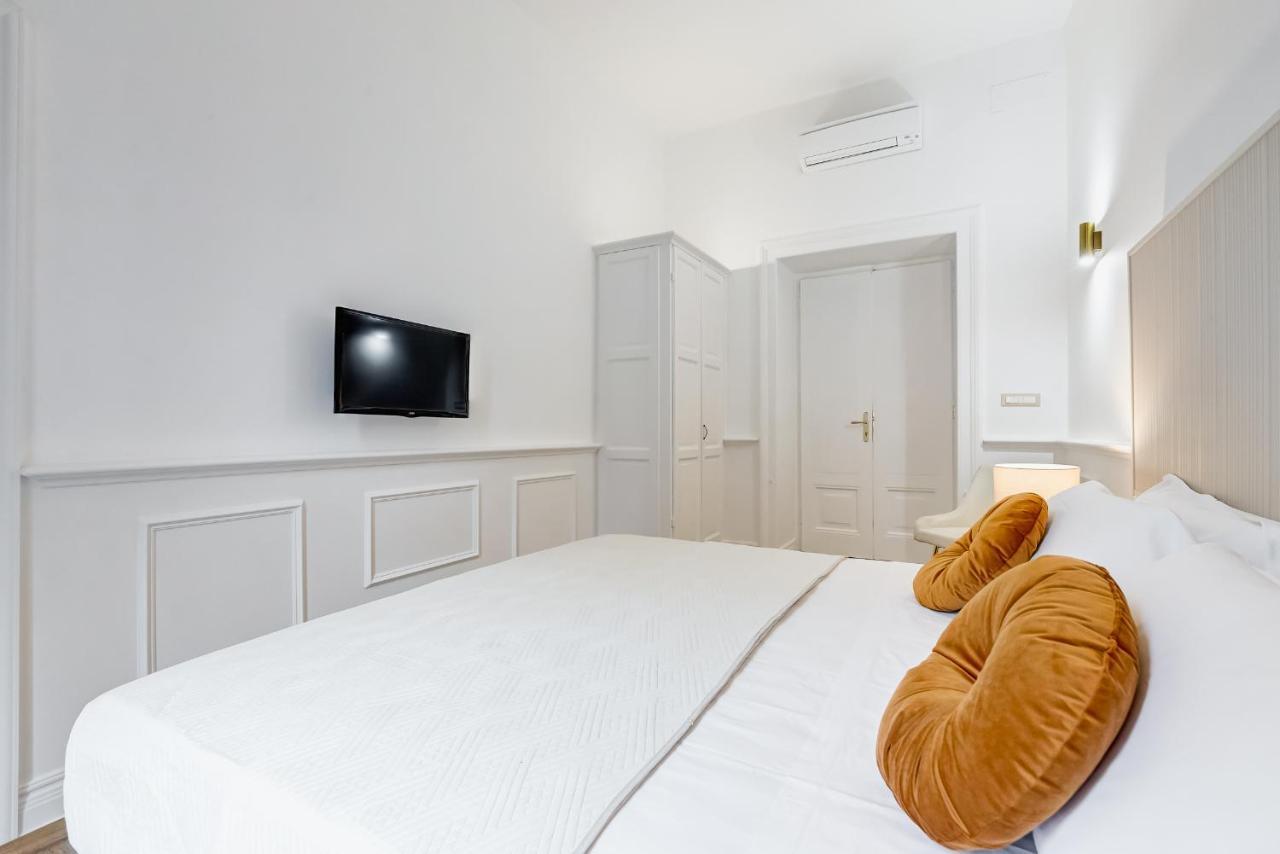 Monti Suites Cavour Roma Exterior foto